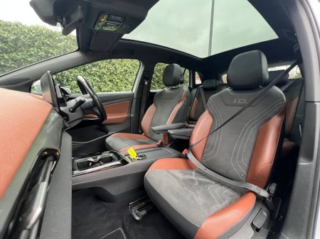 2021 Volkswagen ID.4 - thumbnail 2