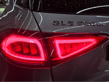 2021 Mercedes-Benz GLE Class - thumbnail 22