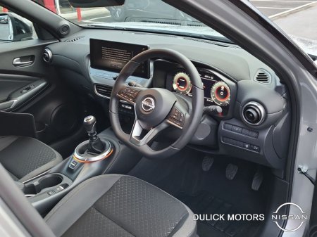 2025 Nissan Juke 1.0T PET 2WD SV Premium thumbnail