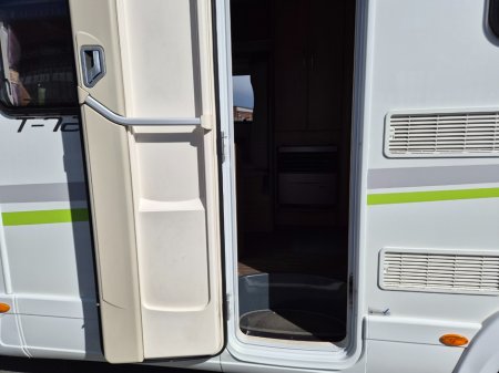 2015 Auto-Trail F-Line - thumbnail 17