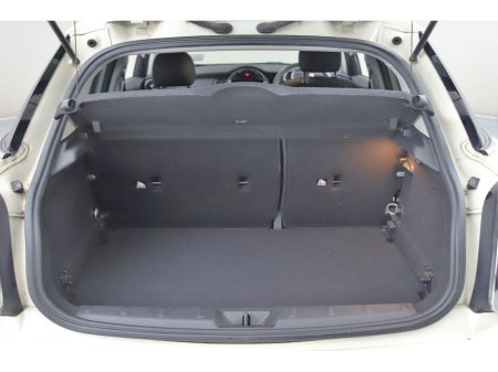 2020 MINI Hatch 1.5 AUTO 5DR *REVERSE CAM*PARK SENSORS* €22,890 thumbnail