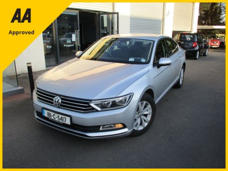 2018 Volkswagen Passat - thumbnail 1