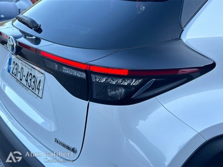 2023 Toyota Yaris Cross - thumbnail 18