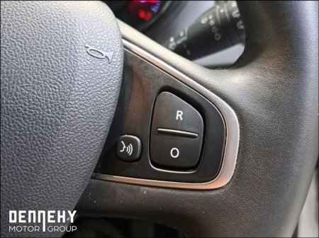 2019 Renault Captur - thumbnail 24