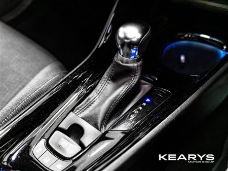 2019 Toyota C-HR - thumbnail 16