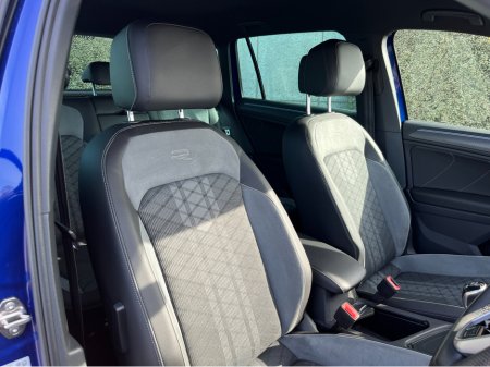 2021 Volkswagen Tiguan - thumbnail 11