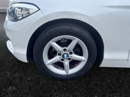 2017 BMW 1 Series - thumbnail 9