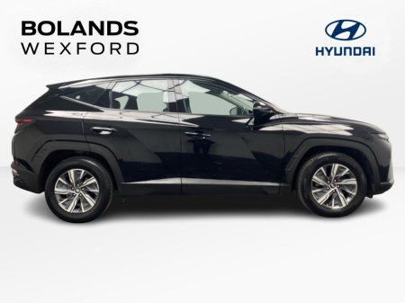 2022 Hyundai Tucson - view 4