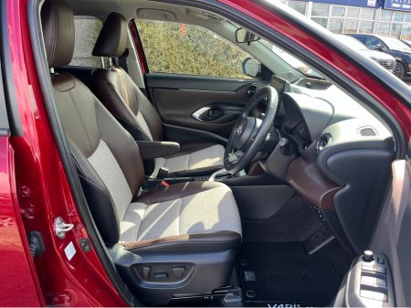 2022 Toyota Yaris Cross - thumbnail 10