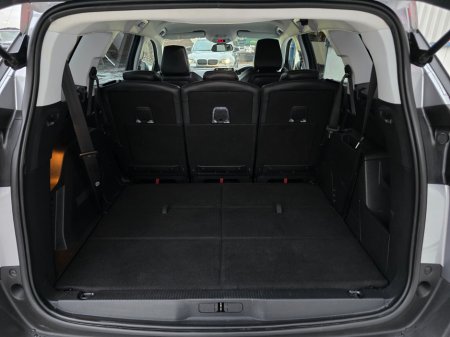 2020 Peugeot 5008 1.5 BlueHDi 130bhp Allure €24,950 thumbnail