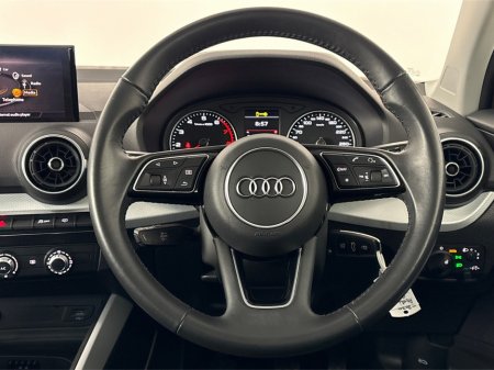 2020 Audi Q2 30 TFSI 116HP SE NEW NCT**MULTIFUNCTIONAL STEERING WHEEL**SEMI DIGITAL DASH**PARKING SENSORS**APPLE CARPLAY**DIGITAL MEDIA DISPLAY**AIR CONDITIONING**BLACK LEATHER INTERIOR** €21,995 thumbnail