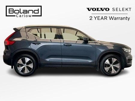 2022 Volvo XC40 - thumbnail 4