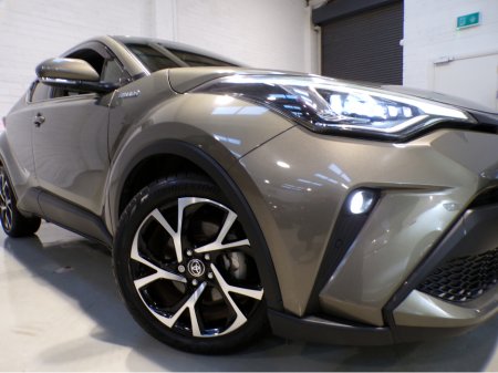 2019 Toyota C-HR 192*18,000 MILES*HYBRID SPORT TOYOTA C-HR SELF CHARGING 1.8 AUTOMATIC*FANTASTIC CONDITION GREAT ON FUEL, POWER, COMFORT WITH A LOT OF SPACE ALL COMBINED FOR A FANTASTIC DRIVE. CAR COMES WITH FULL SAF €21,900 thumbnail