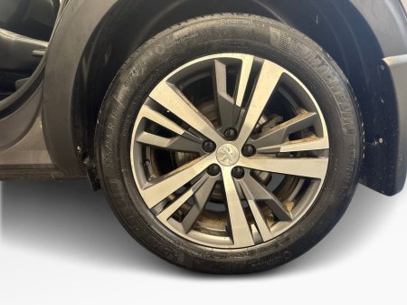 2024 Peugeot 5008 - thumbnail 5