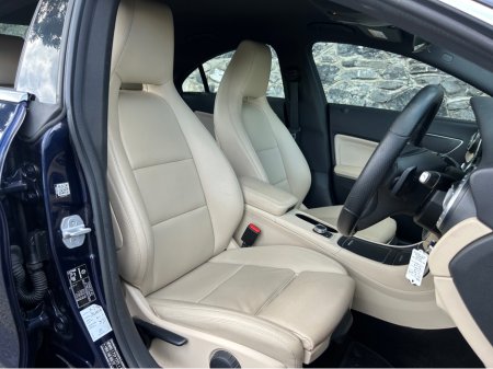 2017 Mercedes-Benz CLA Class 220 D URBAN 4DR AUTO €19,950 thumbnail
