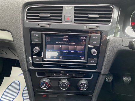 2019 Volkswagen Golf - thumbnail 15