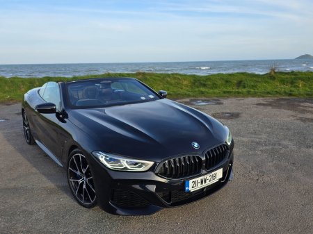 2021 BMW 8 Series - thumbnail 32