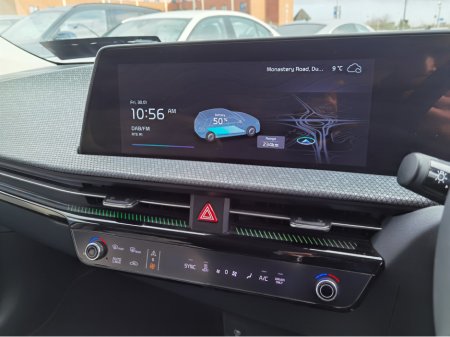 2022 Kia EV6 77KWH EARTH AUTOMATIC - FINANCE AVAILABLE - CALL US TODAY ON 01 492 6566 OR 087-092 5525 €26,950 thumbnail