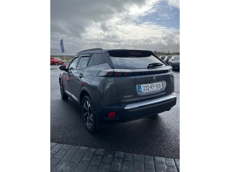 2023 Peugeot 2008 - thumbnail 4
