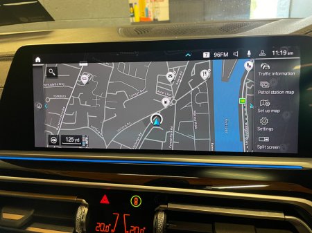 2022 BMW X5 xDrive45e M Sport €43,900 thumbnail