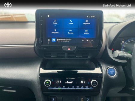 2022 Toyota Yaris Cross - thumbnail 9