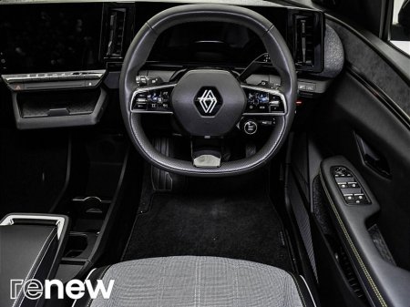 2024 Renault Megane E-Tech Techno EV60 220hp €29,900 thumbnail