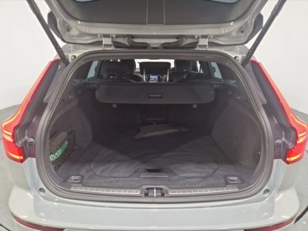 2024 Volvo V60 - thumbnail 12