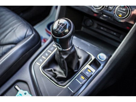 2021 Volkswagen Tiguan 2.0 TDI 150HP R-Line €34,995 thumbnail