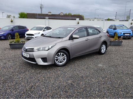 2014 Toyota Corolla - photo 5