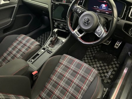 2018 Volkswagen Golf 2.0 GTI Dynamic Automatic 182 €25,990 thumbnail