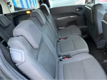 2013 Peugeot 5008 1.6 HDI ACTIVE 115BHP 5DR €4,990 thumbnail