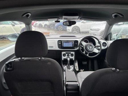 2016 Volkswagen Beetle - thumbnail 5