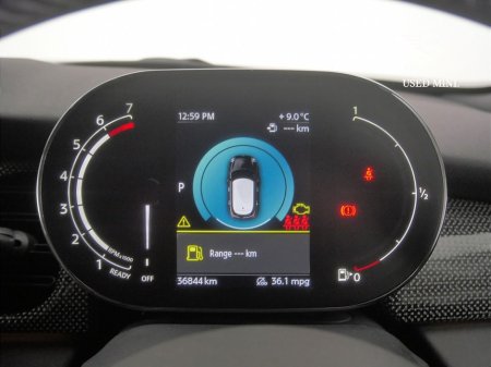 2024 MINI Hatch 5-Door Cooper Exclusive €35,900 thumbnail