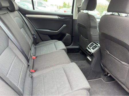 2018 Skoda Superb - thumbnail 11