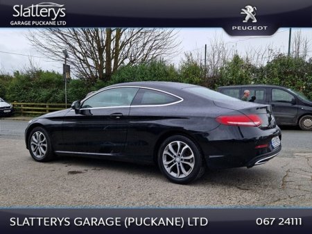 2016 Mercedes-Benz C Class - thumbnail 3