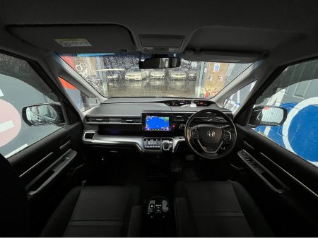 2018 Honda Stepwagon €24950 2018 HONDA STEPWAGON SPADA G HYBRID SENSING 7 SEATS 2.0 AUTOMATIC / CRUISE CONTROL / REVERSE CAMERA / ELECTRIC DOORS €24,950 thumbnail