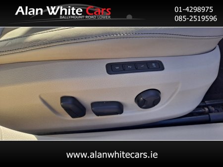 2022 Skoda Superb - thumbnail 19