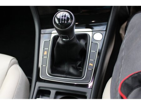 2016 Volkswagen Golf 1.2TSI 3DR 110HP Highline €15,950 thumbnail