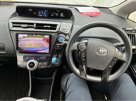 2017 Toyota Prius Alpha 1.8i Petrol Hybrid 5 Seater Automatic €17,950 thumbnail