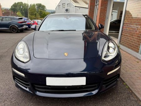 2014 Porsche Panamera S E-HYBRID TIPTRONIC V6 €31,950 thumbnail
