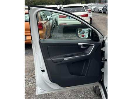 2016 Volvo XC60 D4 2.0L Diesel Automatic (4729) €19,995 thumbnail