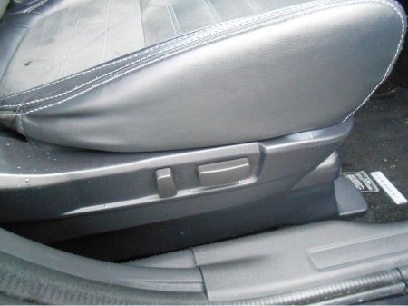 2017 Mitsubishi Outlander PHEV Intense €18,995 thumbnail