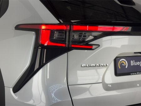 2023 Subaru Solterra - thumbnail 10