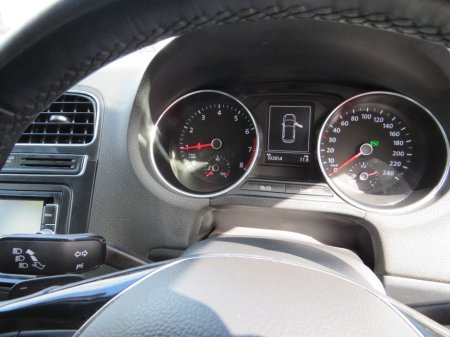 2014 Volkswagen Polo - thumbnail 11