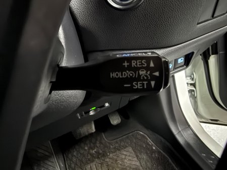 2018 Toyota C-HR 1.8 HYBRID LUNA €19,790 thumbnail