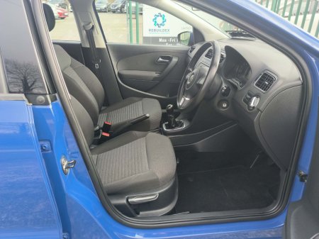 2013 Volkswagen Polo - thumbnail 9