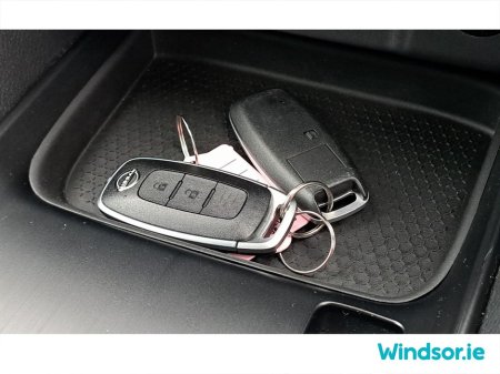 2025 Nissan Qashqai E-POWER SV €3000 Scrappage Offer €37,995 thumbnail