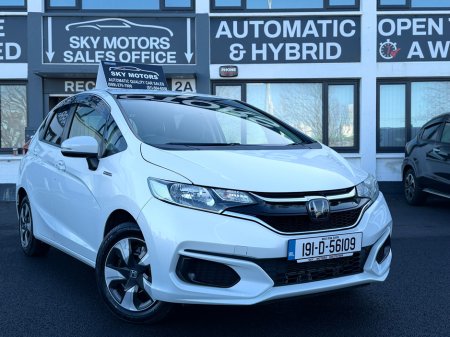 2019 Honda Fit  €13,990 thumbnail