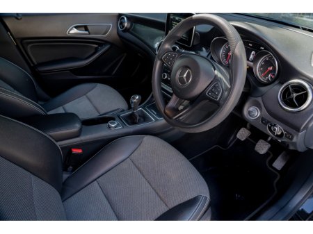 2019 Mercedes-Benz CLA Class - photo 2