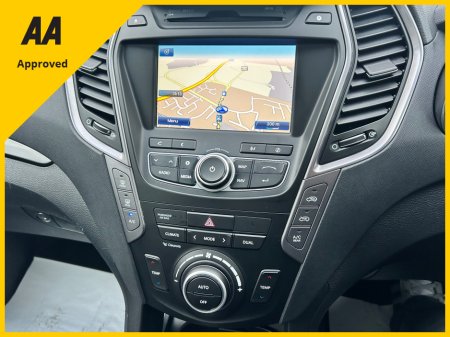 2015 Hyundai Santa Fe 2012 HYUNDAI SANTA FE 4WD AUTO PREMIUM 2.2d €14,950 thumbnail